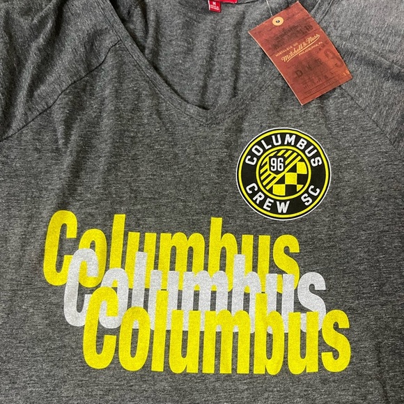 MLS Columbus Crew V neck tee - Picture 2 of 3